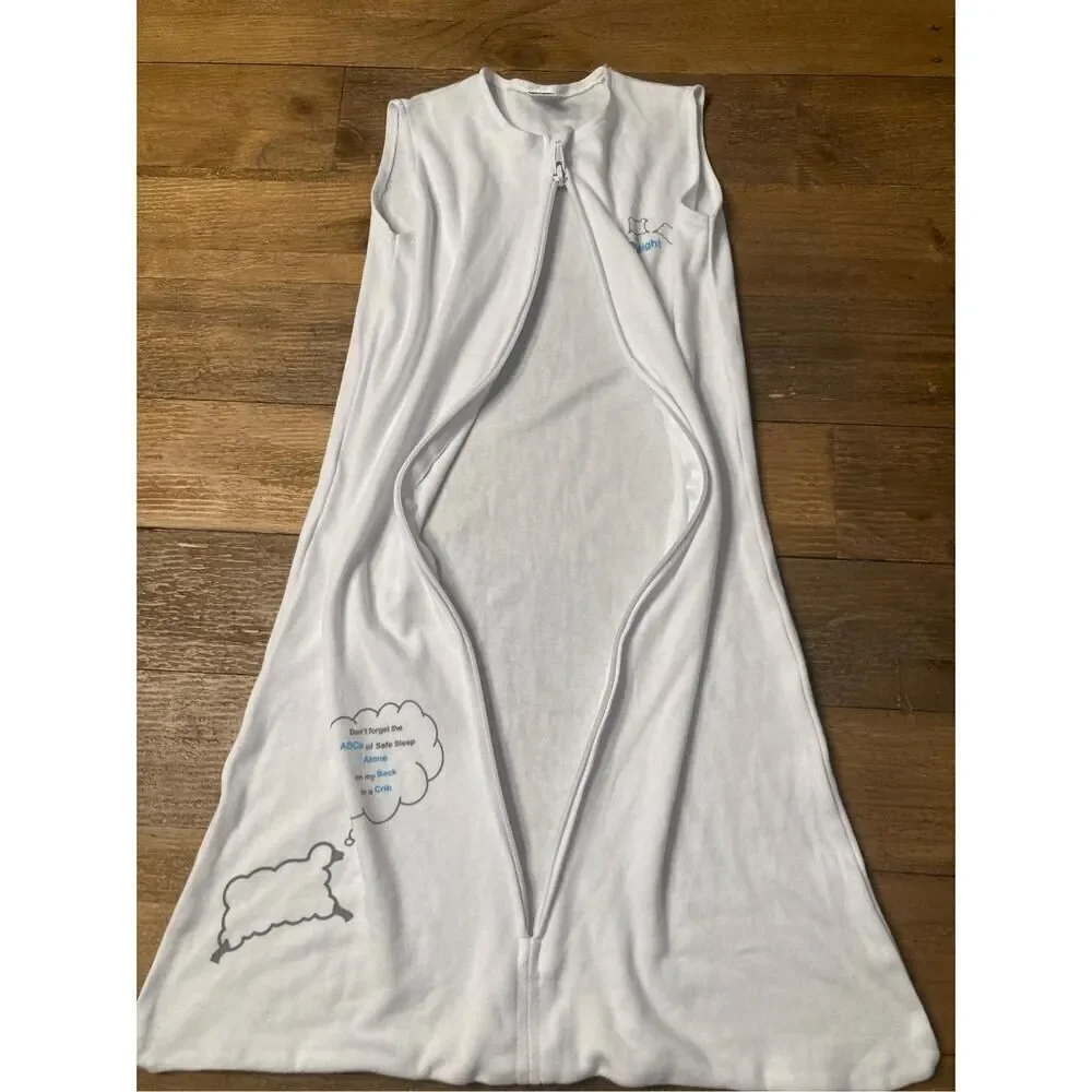 Laughing Giraffe 0-6 month sleep sack white baby infant